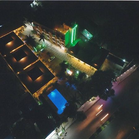 Hotel Juno Pakokku Экстерьер фото